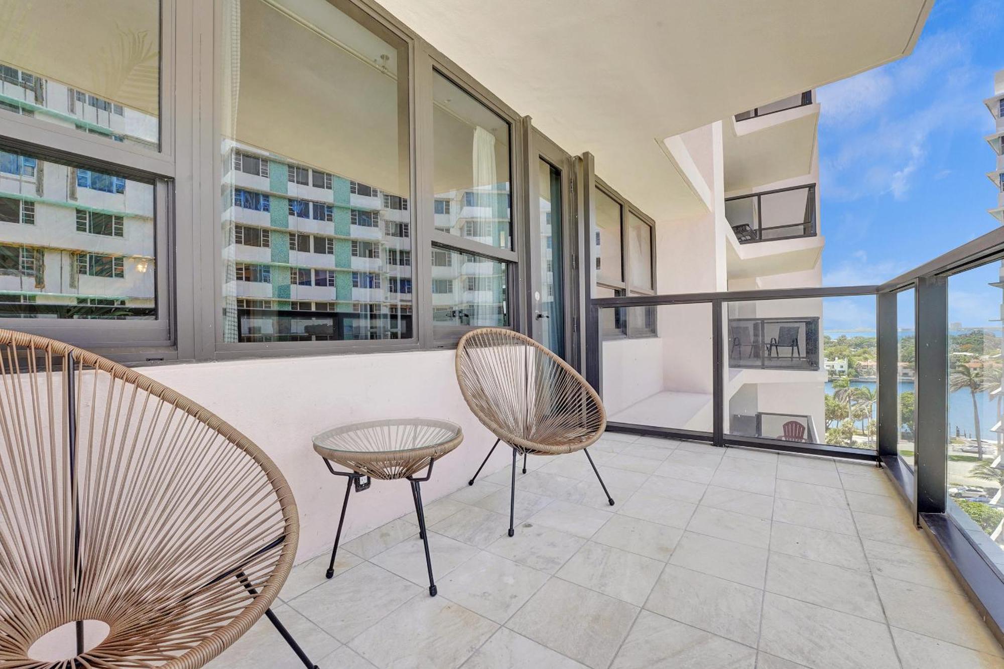 Cozy 2 Bdr Condo With Beach Service 1108 Miami Beach Exterior photo